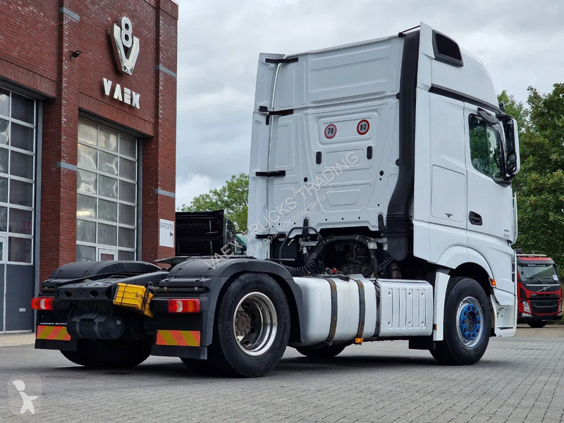 Trekker Mercedes 1851 - 4x2 - Retarder -...