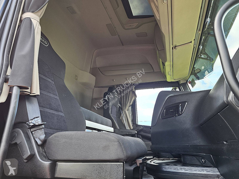 Traktor Iveco AS440S51 2x tank,frigo