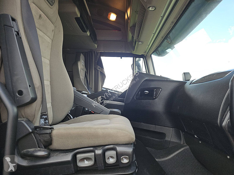 Cap tractor Iveco AS440S40 STRALIS LNG