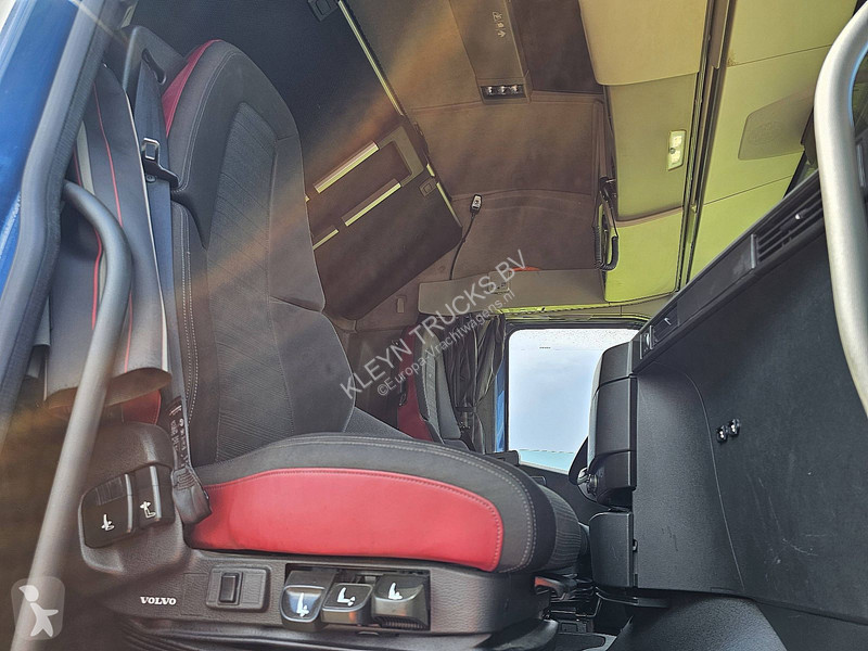 Traktor Volvo 500
