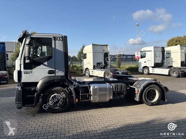 جرار Iveco AD 440 S 33 T/P