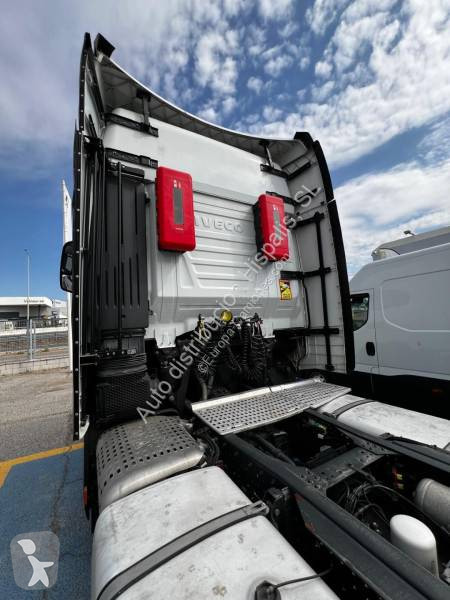 Cabeza tractora Iveco 510