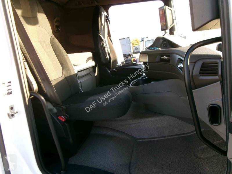 Tracteur DAF XFn  FT 4X2