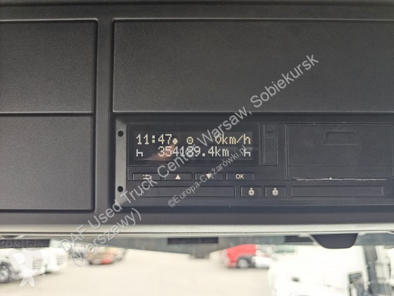 Тягач DAF XFn  FT 4X2