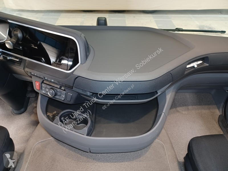 Tahač DAF XFn  FT 4X2