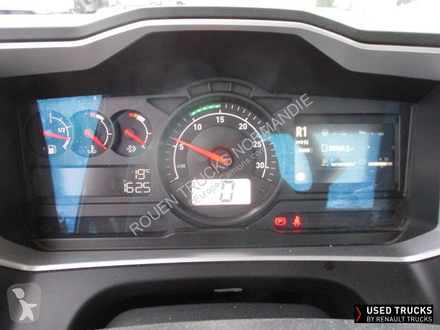 جرار Renault C cab 2.3
