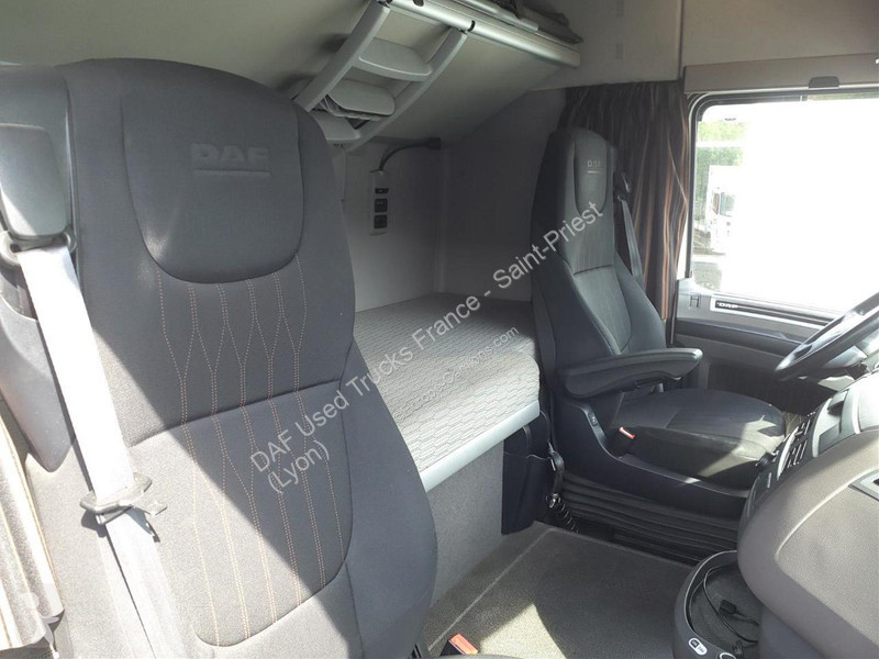 Tracteur DAF XF  FT 4X2
