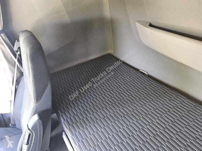 Nyergesvontató DAF 480 FT 4X2