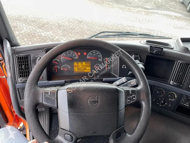 جرار Volvo 400 Original Holland truck Euro 5