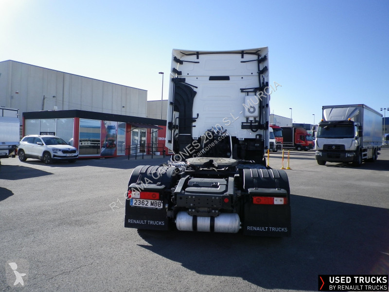جرار Renault