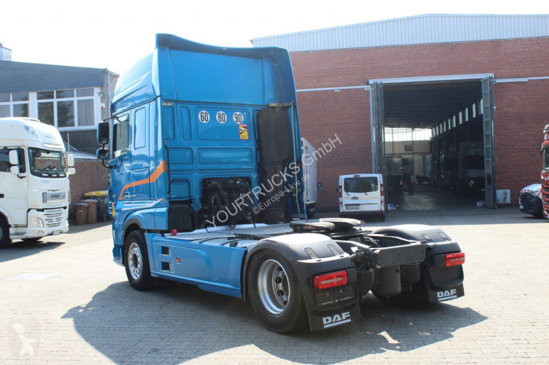 Traktor DAF   530 SSC  Navi  Kühlbox  Leder...