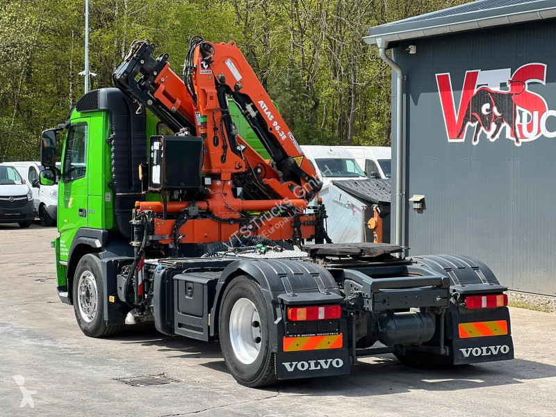 جرار Volvo 330 4x2 mit Atlas AK96.3E Ladekran