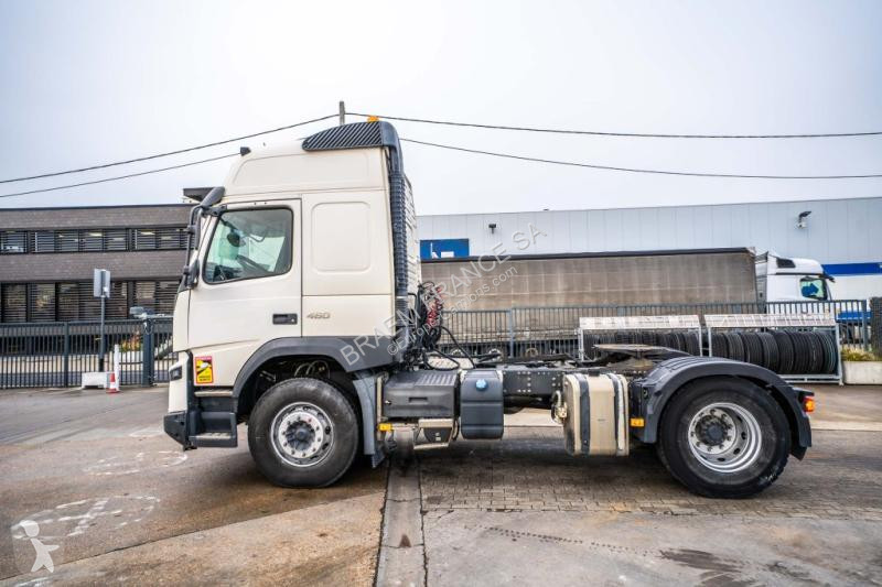 جرار Volvo 460 GLOB + HYDR