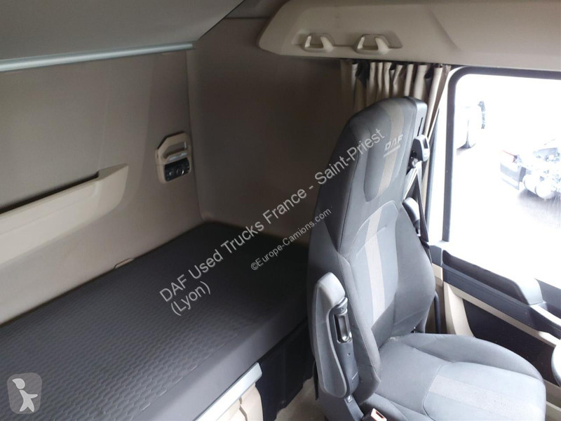 جرار DAF 530 FT 4X2