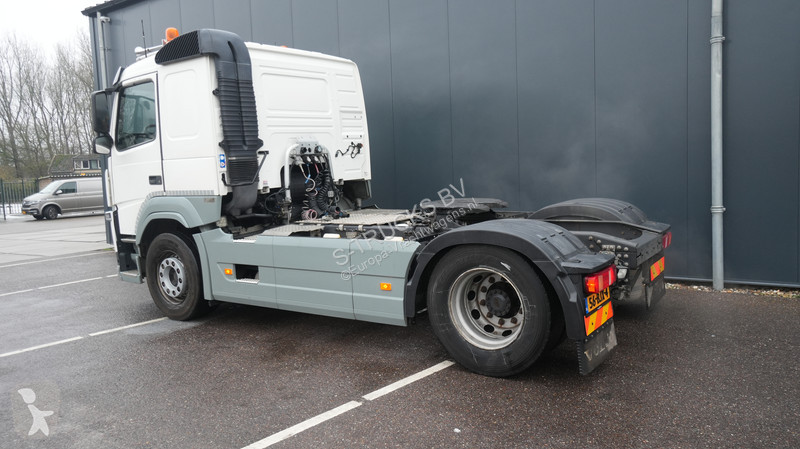 جرار Volvo FM 370 ADR tractor unit