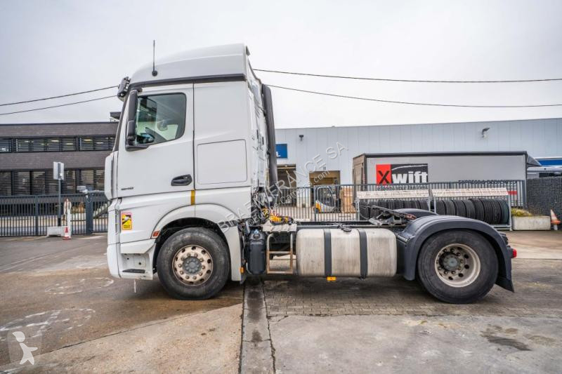 جرار Mercedes ACTROS 1848  + VOITH