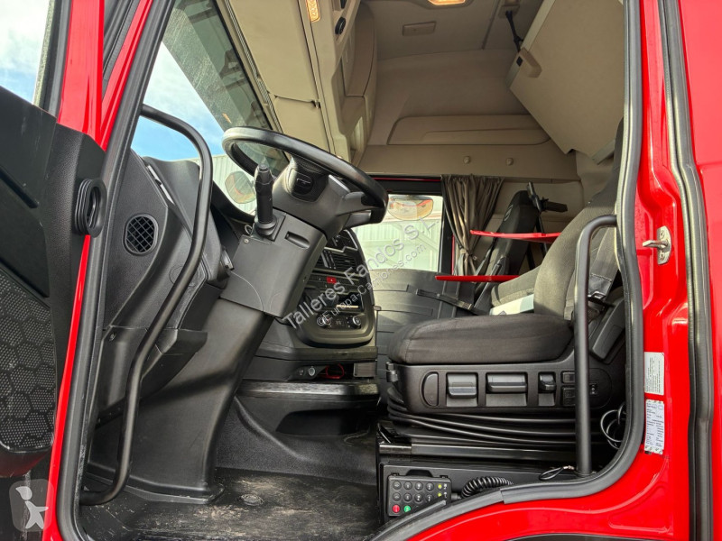 جرار Iveco  480 AUTOMATICO CON INTARDER