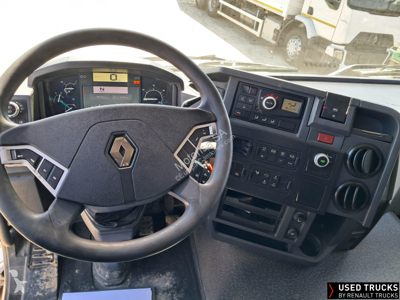 جرار Renault
