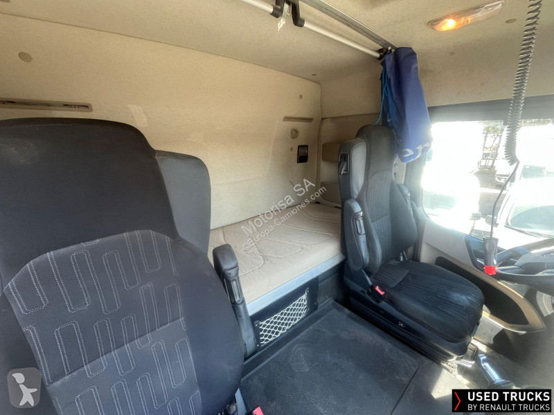 جرار Mercedes Actros