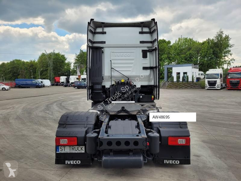 جرار Iveco 460 LNG/20STUCK/RETARDER/GAS IN DER...