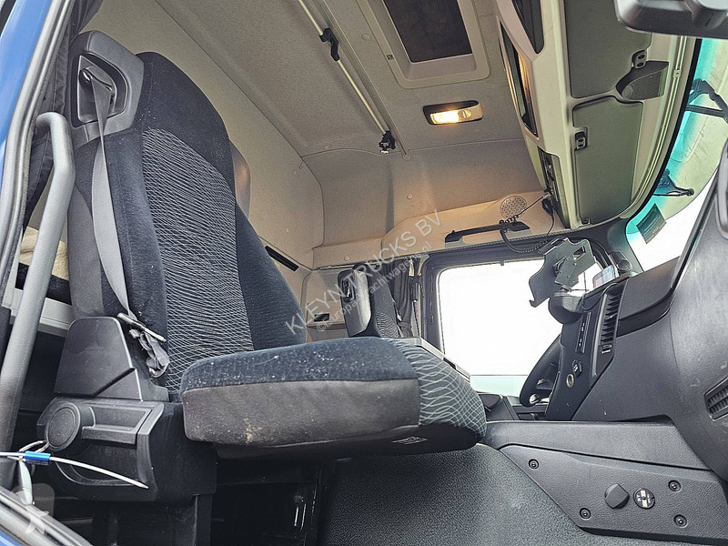 Влекач Mercedes AROCS 1843 4X4 ALLRAD PTO MP5