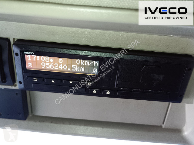 جرار Iveco S-Way AS440ST/P
