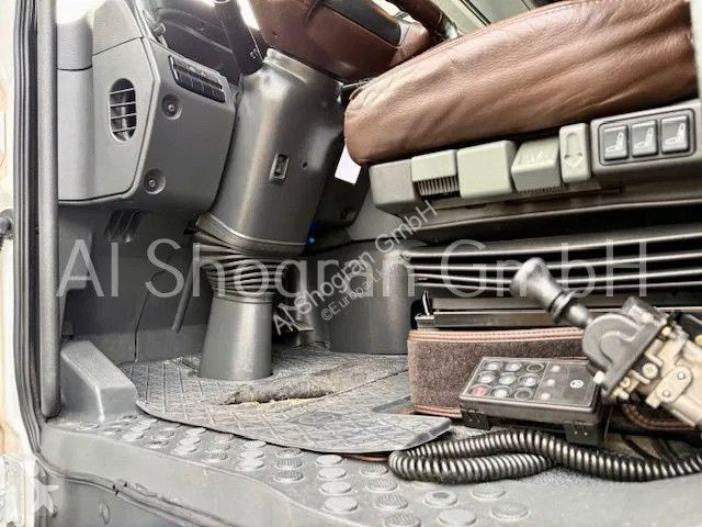 جرار Mercedes 1851 V8/Kipperhydraulik/Retarder/Eu5