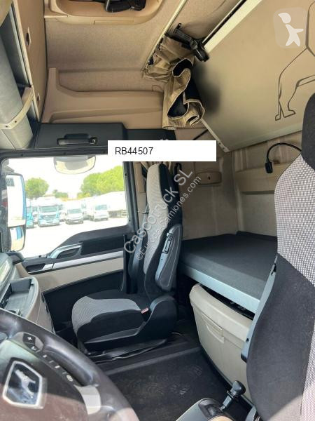 Тягач MAN TGX 18.500