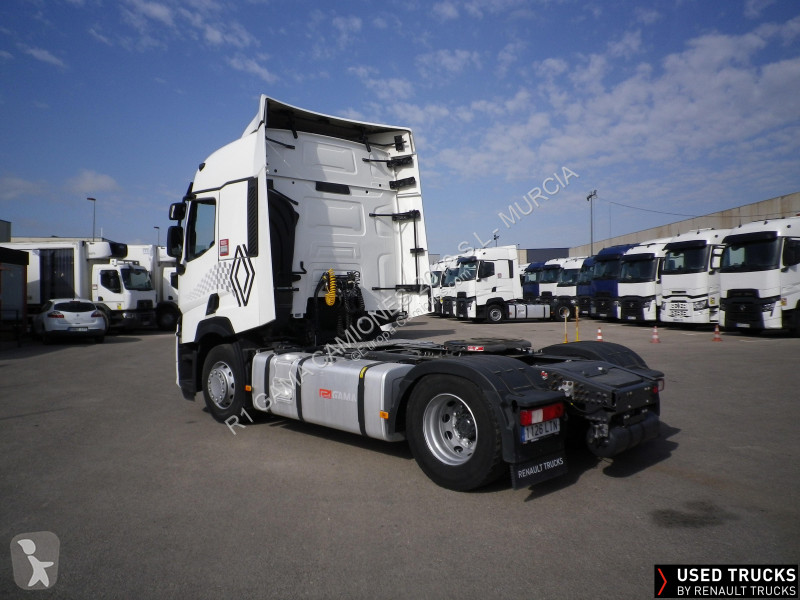 جرار Renault