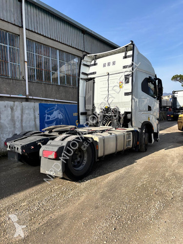 Tracteur Iveco