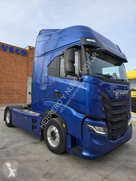جرار Iveco