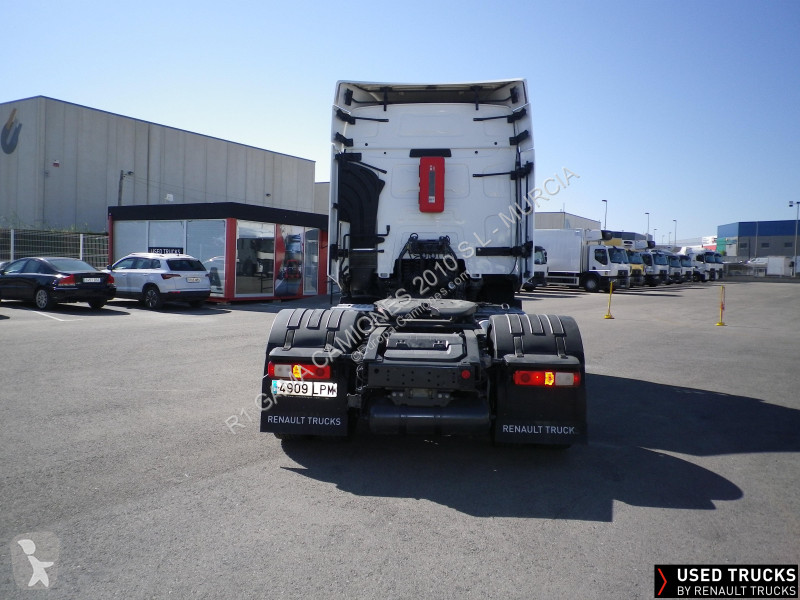 جرار Renault