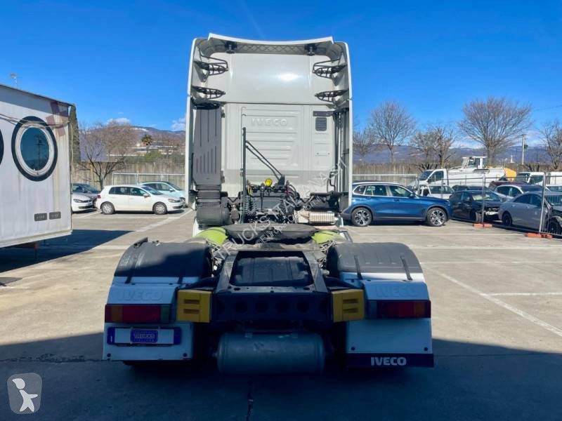 Iveco  tractor unit