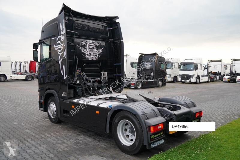 Cap tractor Scania S 500