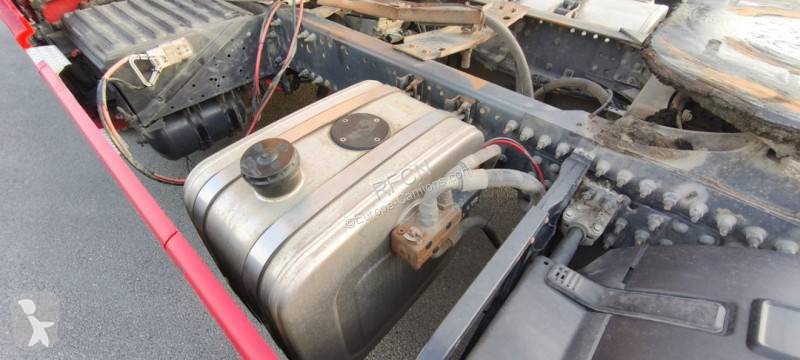 جرار Volvo