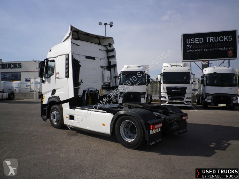 جرار Renault