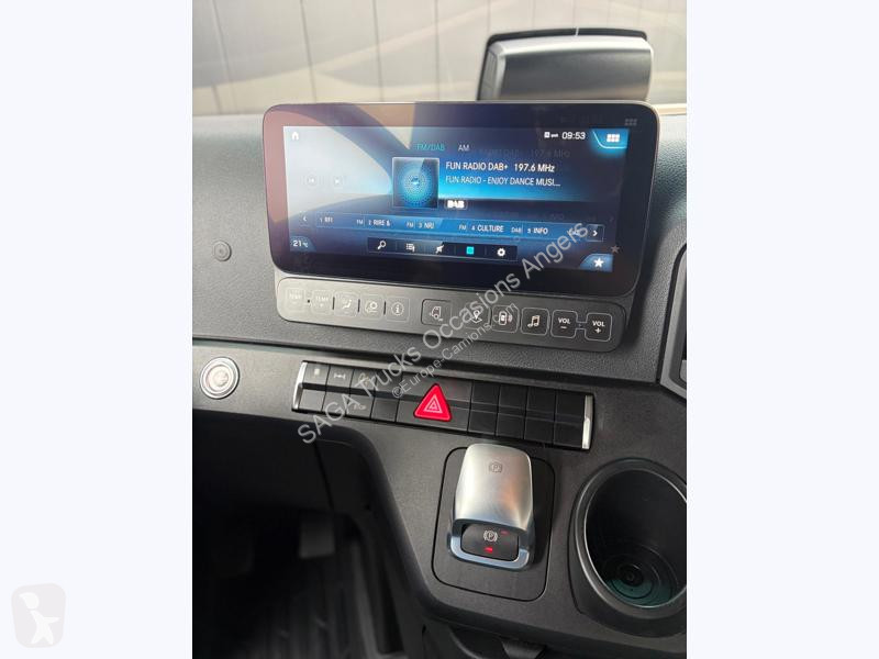 Tracteur Mercedes 1845 LS 4x2 StreamSpace 2.50M