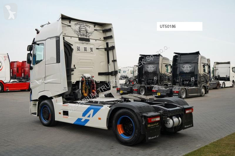 Влекач Renault T 520 / TEAM ALPINE 60/99