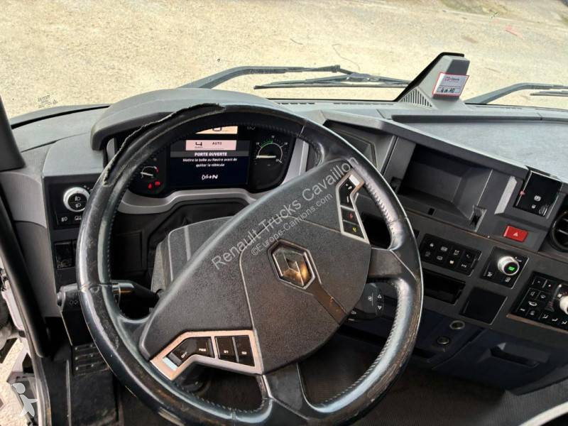 Trattore Stradale Renault