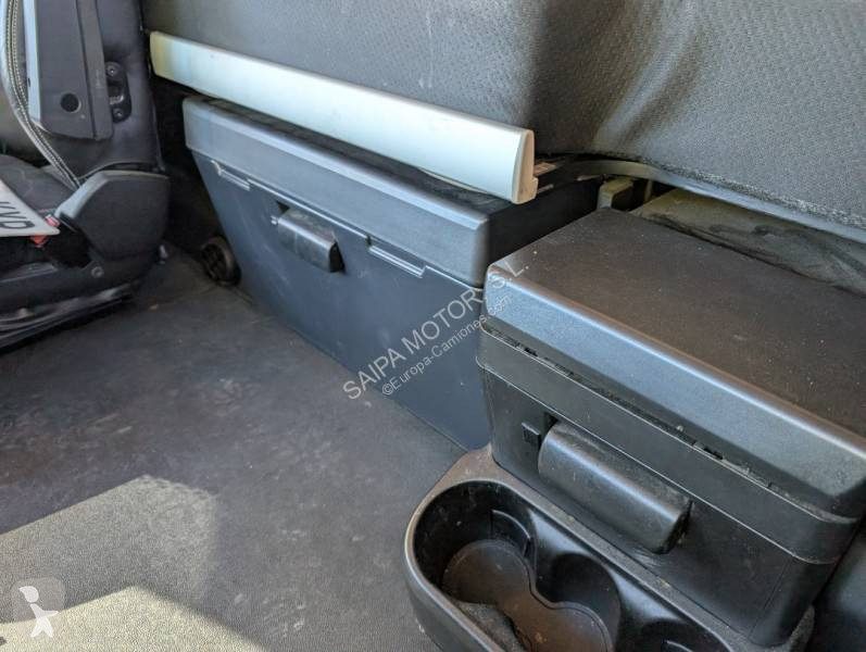Iveco  tractor unit