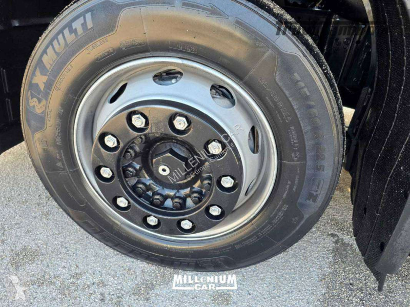 Iveco 480XP EURO 6 AUTOM RETARDER tractor unit