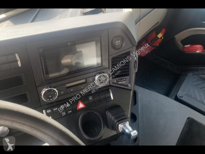 جرار Mercedes II 1842 StreamSpace 2.3m 6