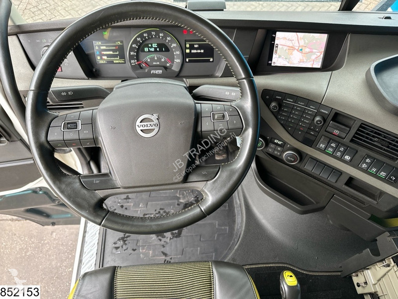 جرار Volvo 650 6x4, EURO 6, Retarder,...
