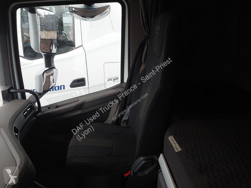 Nyergesvontató DAF n 480 FT 4X2