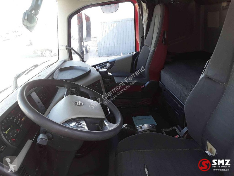 Tracteur Volvo 500 globetrotter