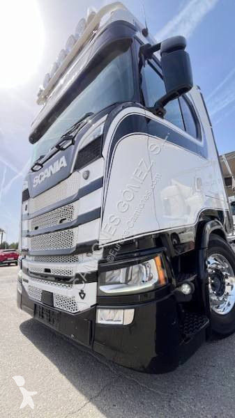 جرار Scania