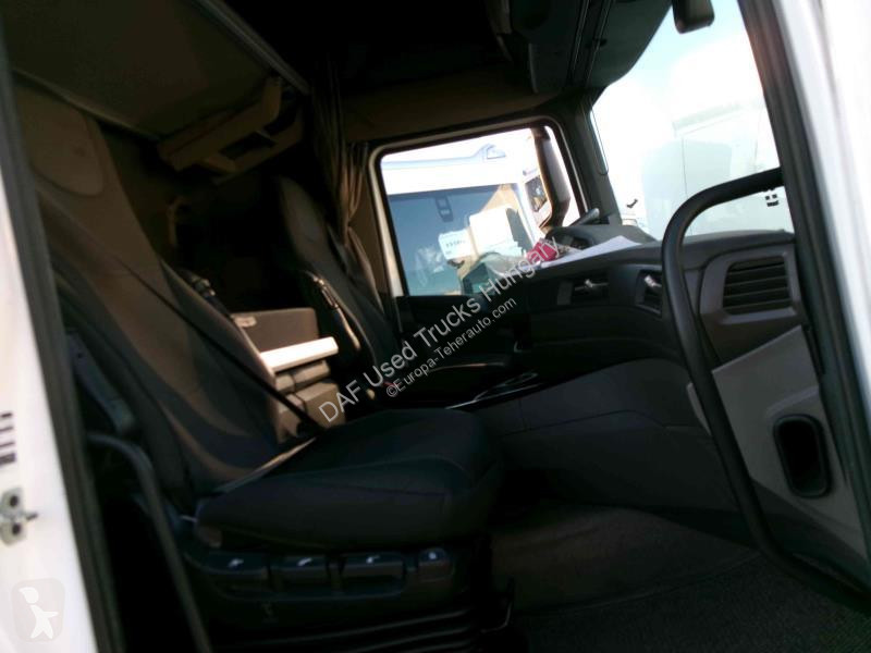 Tratores DAF XFn  FT 4X2