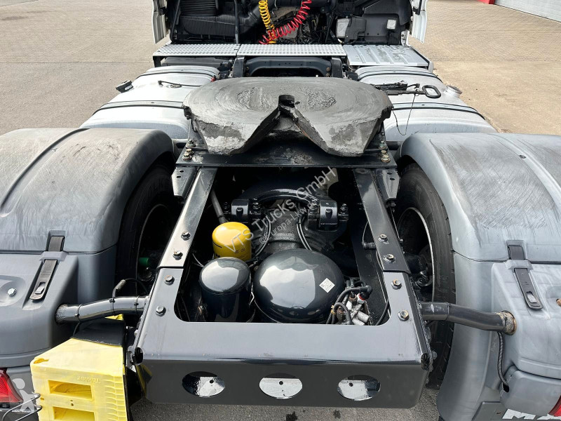 جرار MAN 18.400 4x2 BLS / 2 Tanks / ACC / ADR AT