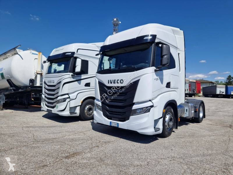 جرار Iveco