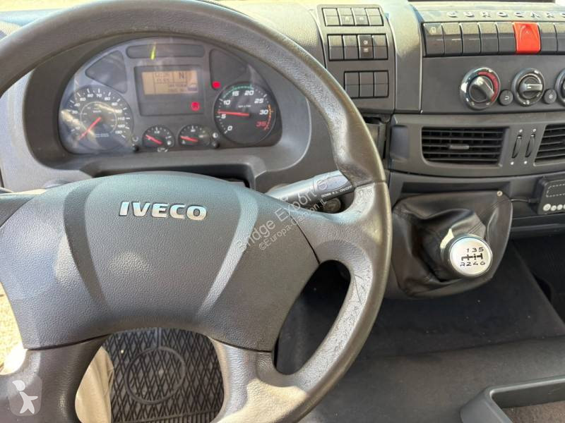 Iveco  tractor unit